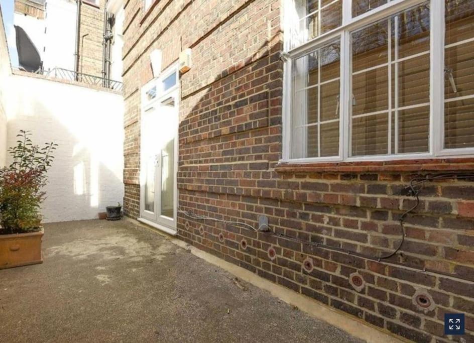 2 Bedroom Apartment Just Off Kings Road London Exteriör bild