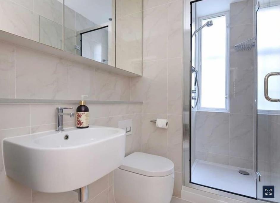 2 Bedroom Apartment Just Off Kings Road London Exteriör bild